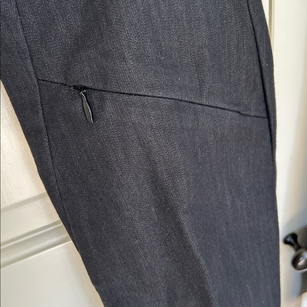 Athleta Women's dark blue stretch Jeans size 6. - Picture 6 of 7